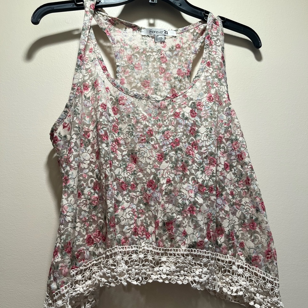 Flower lace medium tank top